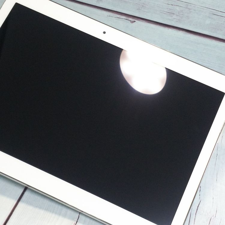 docomo Huawei d-01H С dtab  764