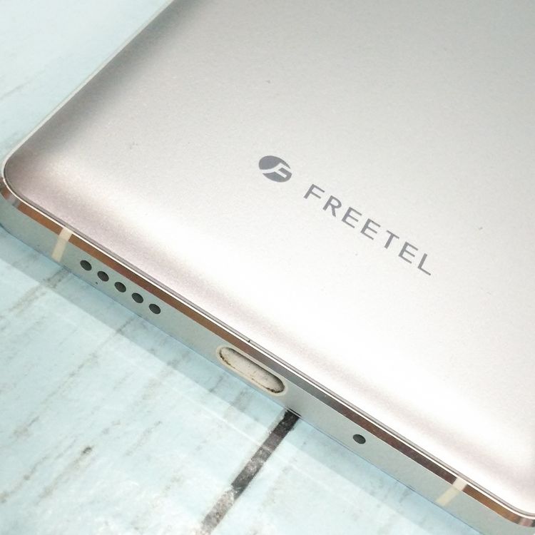 FREETEL RAIJIN �ۥ磻�� ���  376