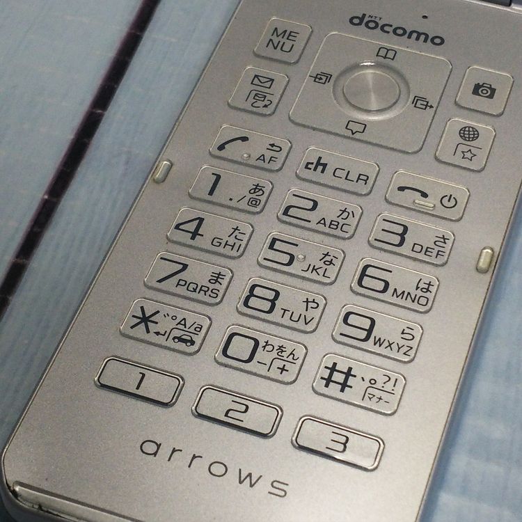 docomo arrows �ٻ��� �������� F-03L ����С�  124
