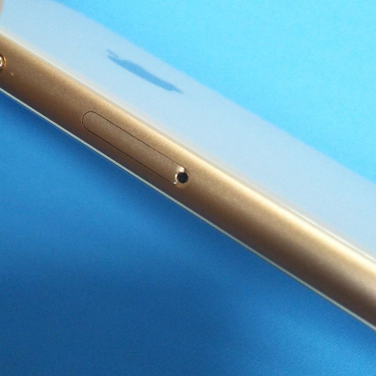 Softbank iPhone8 64GB �������  726
