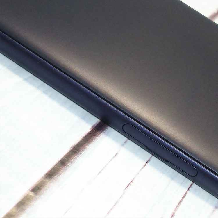 au Qua phone QZ ������ KYV44 ����ǥ���  598