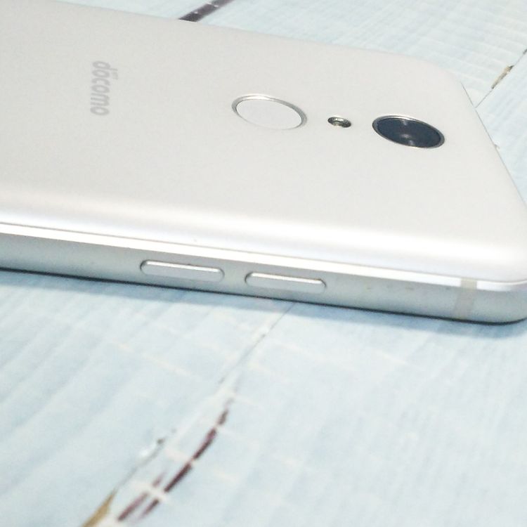 docomo LG style L-03K White �ۥ磻��  528