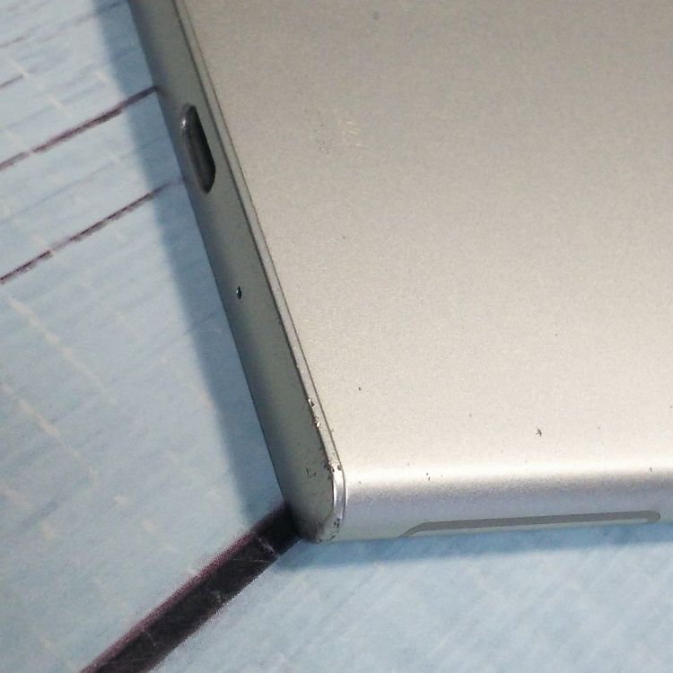 au Xperia XZ1 SOV36 Warm Silver ����С� [������]  992