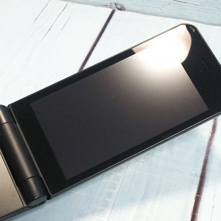 docomo arrows �ٻ��� �������� F-03L �֥�å�  768