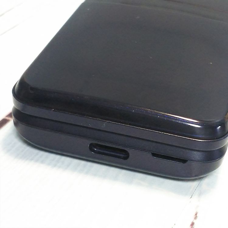 docomo ������ KY-43C �֥�å������쥹�������� �ӥ��ͥ���ǥ� ˡ��  246