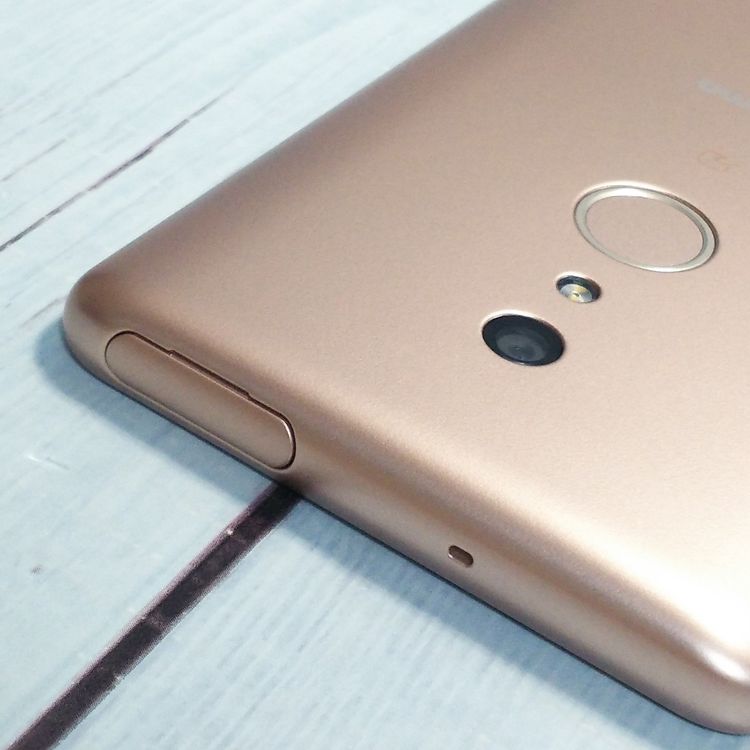 docomo arrows Be4 F-41A �������  971