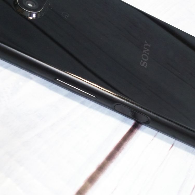 au Xperia8 SOV42 �֥�å�  367