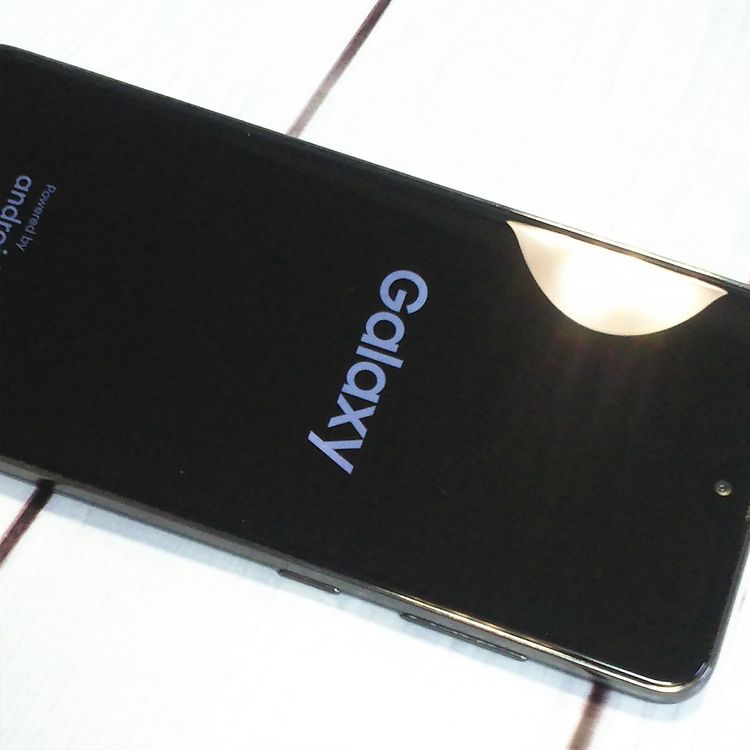 au Galaxy A20 SCV46 Black  436