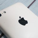 au iPhone5c 16GB �ۥ磻�� 851