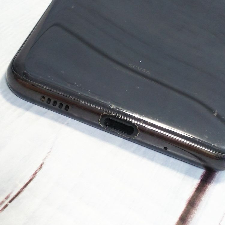 au Galaxy A20 SCV46 Black  820