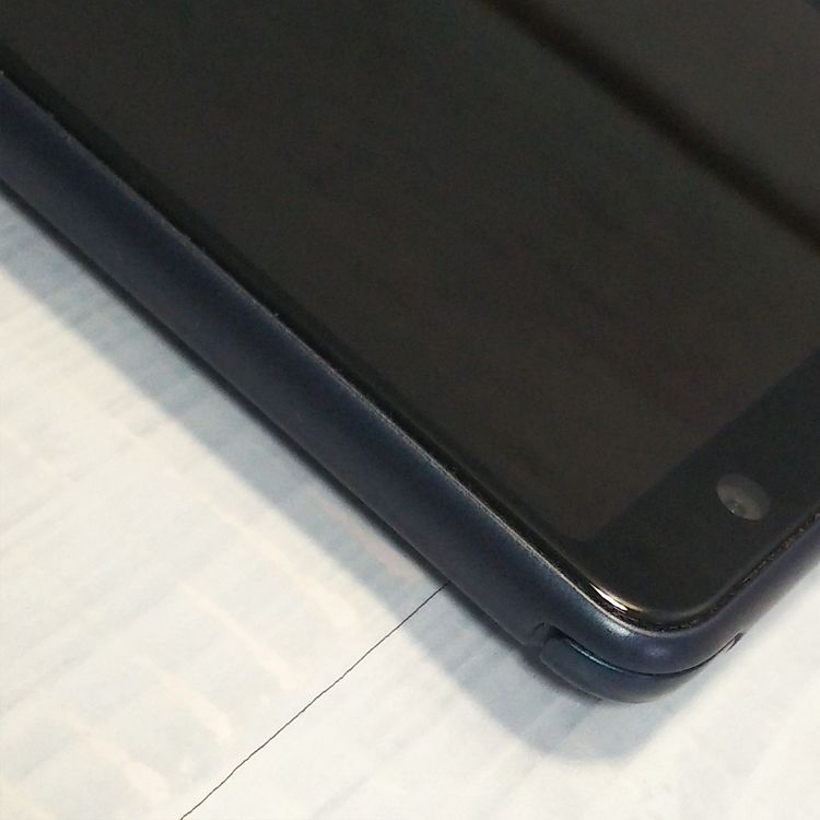 docomo arrows Be3 F-02L �֥�å�  ���� 977