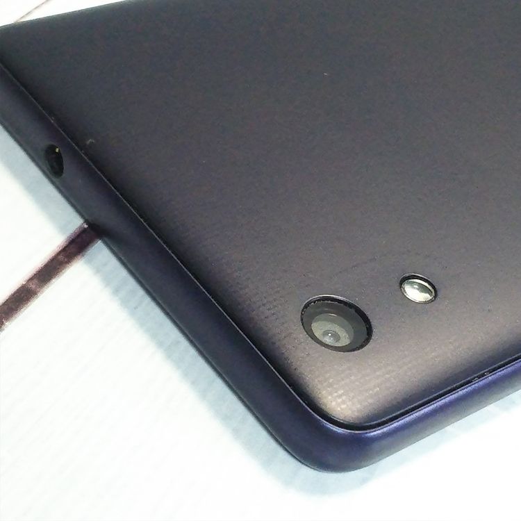 au Qua phone QZ ������ KYV44 ����ǥ���  810