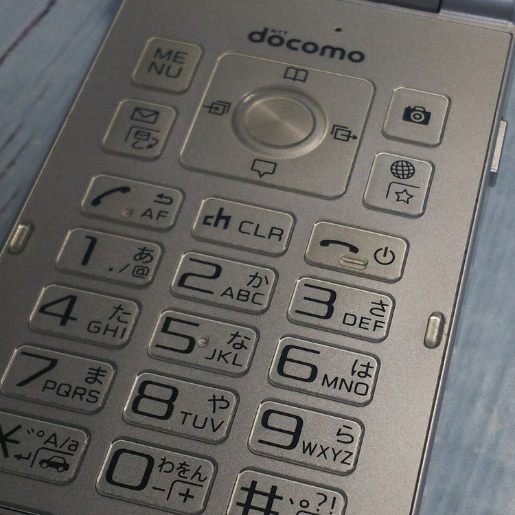 docomo arrows �ٻ��� �������� F-03L ����С�  498