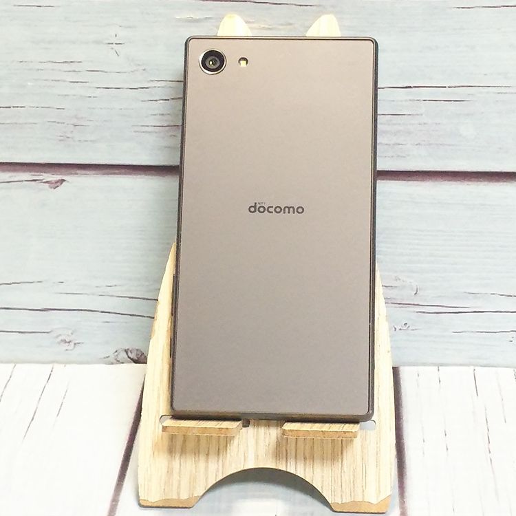 docomo Xperia Z5 Compact SO-02H Black  901