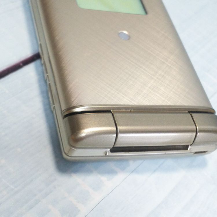 KYOCERA au KYF36 ���󤿤󥱡����� GOLD  912