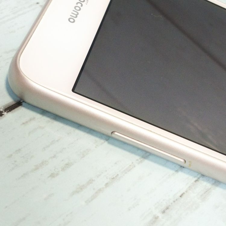 docomo arrows Be F-04K White �ۥ磻��  101