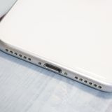 au iPhoneSE2 64GB �ۥ磻��  950