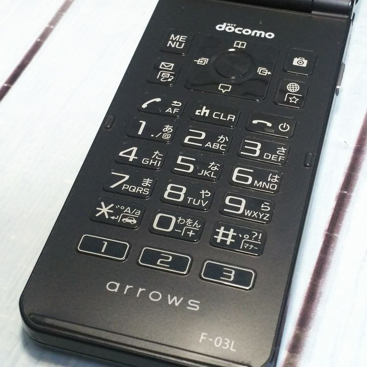docomo arrows �ٻ��� �������� F-03L �֥�å�  448