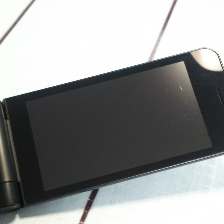 docomo arrows �ٻ��� �������� F-03L �֥�å�  350