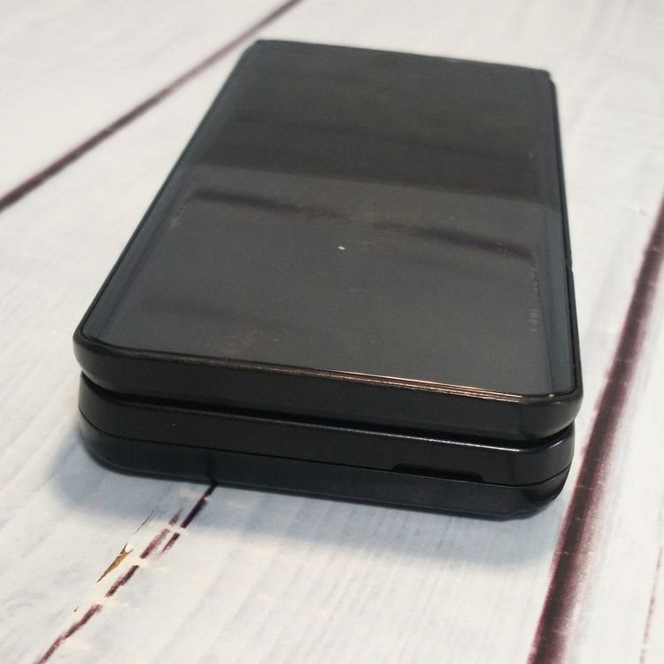 docomo arrows �ٻ��� �������� F-03L �֥�å�  239