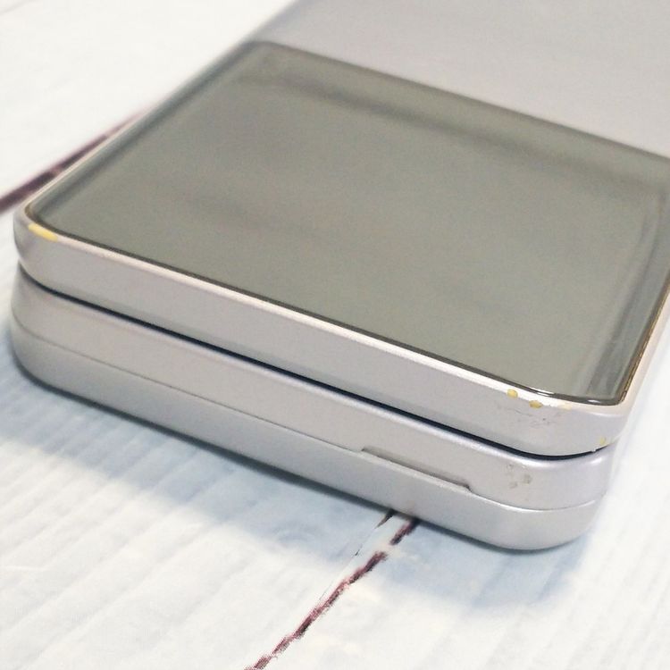 docomo arrows �ٻ��� �������� F-03L ����С�  077