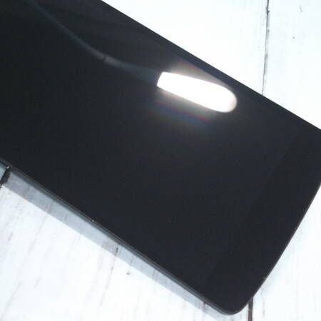 EMOBILE NEXUS5 32GB �֥�å� LG-D821  952