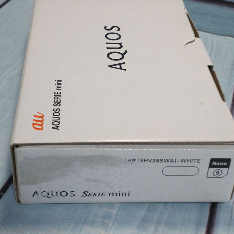 au AQUOS SERIE mini SHV38 �ۥ磻��  �ۤܿ��� 308