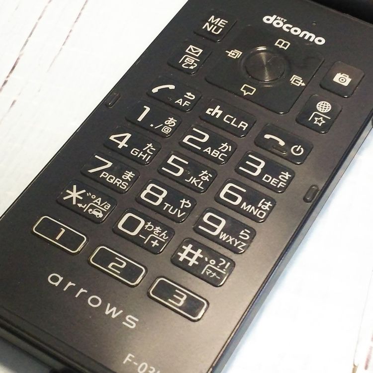 docomo arrows �ٻ��� �������� F-03L �֥�å� [������]  728