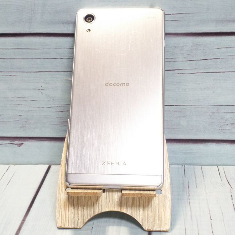 docomo Xperia X Performance SO-04H �ۥ磻�� ����С�  215