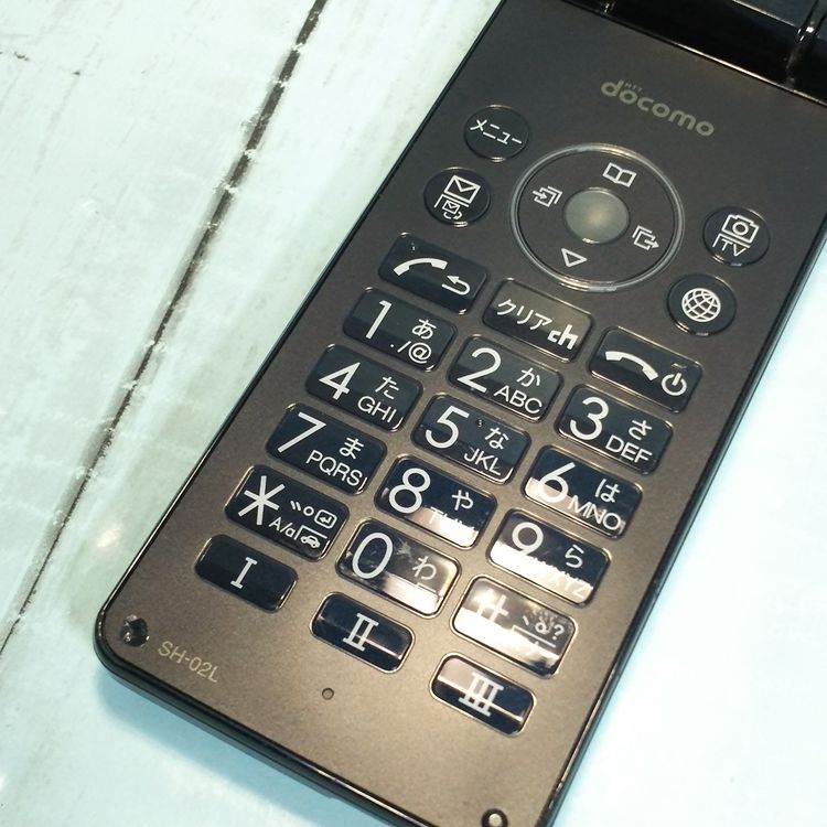 docomo SH-02L AQUOS SHARP �������� �֥�å�  689