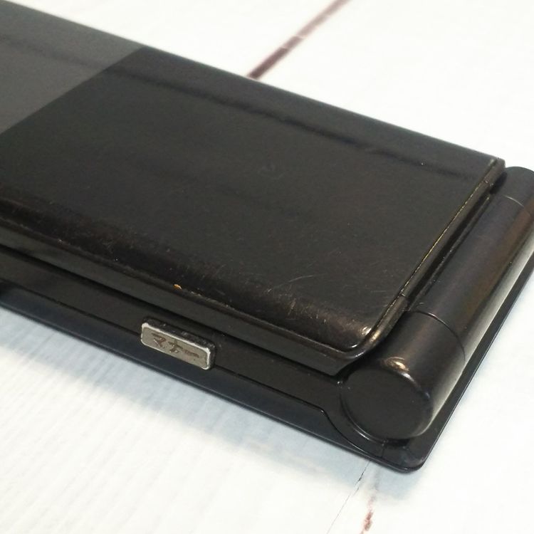 docomo arrows �ٻ��� �������� F-03L �֥�å�  686