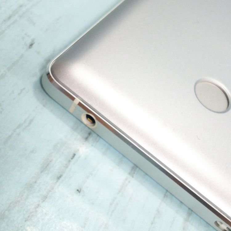 FREETEL RAIJIN �ۥ磻�� ���  453