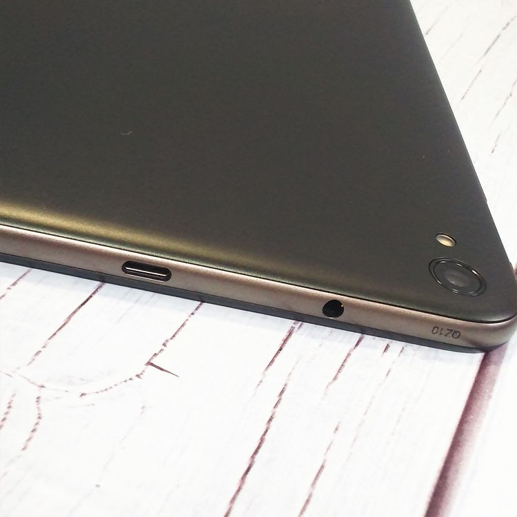 au Qua tab QZ10 KYT33 ���꡼�֥֥�å�  832