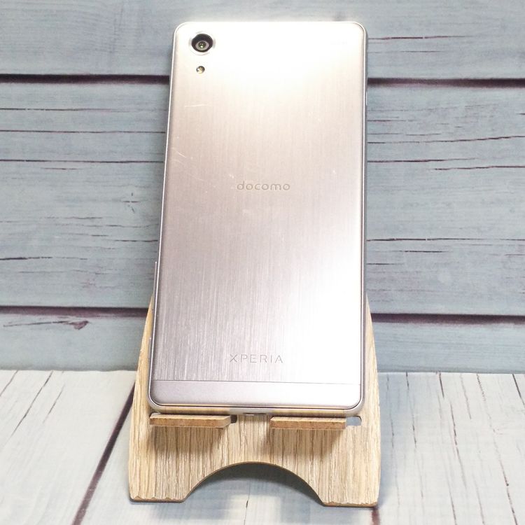 docomo Xperia X Performance SO-04H �ۥ磻�� ����С�  335