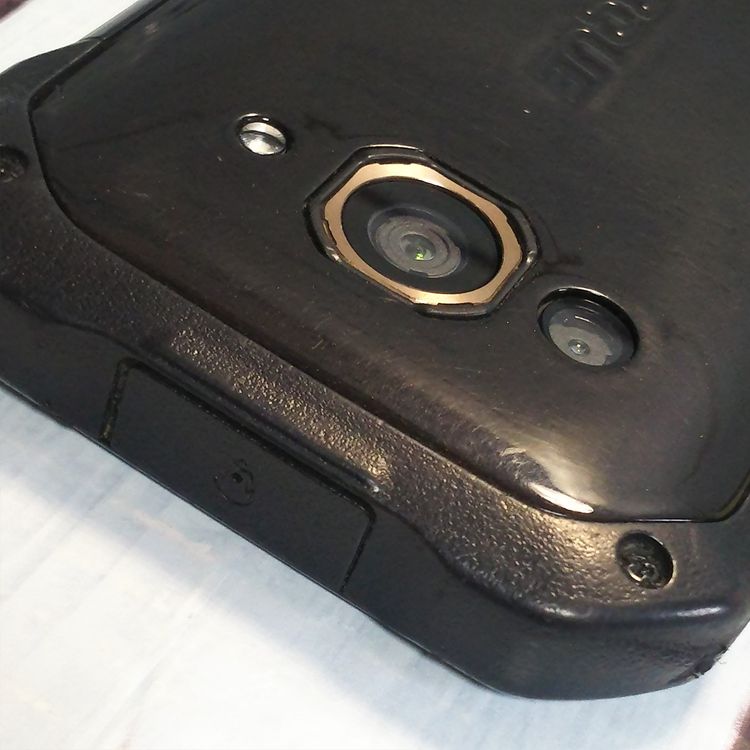 au KYV41 TORQUE G03 �֥�å� KYOCERA  663