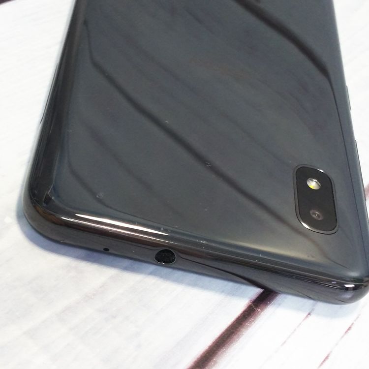 au Galaxy A20 SCV46 Black  819