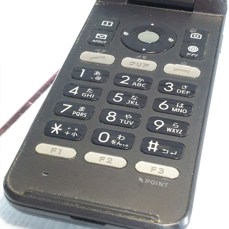 KYOCERA au GRATINA 4G BLACK KYF31  443