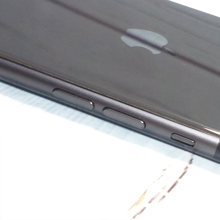 SoftBank iPhone8 64GB ���ڡ������졼  907