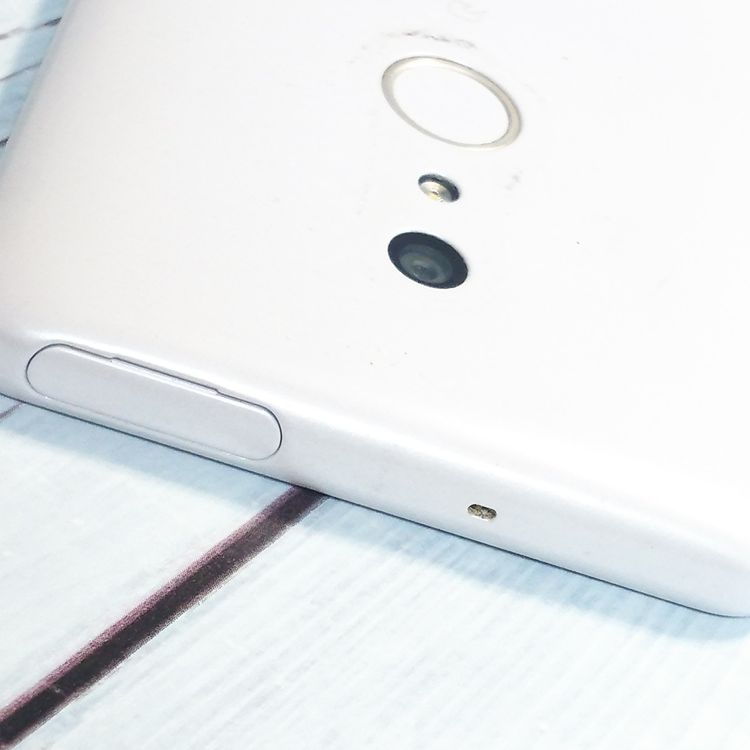 �ٻ��� docomo arrows Be4 F-41A �ۥ磻��  332