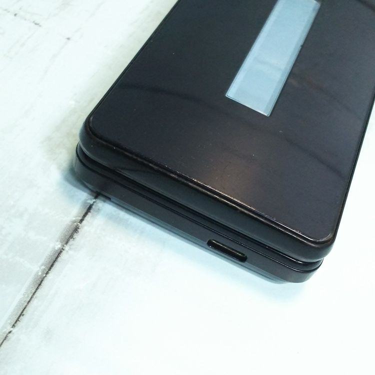 docomo SH-02L AQUOS SHARP �������� �֥�å�  777