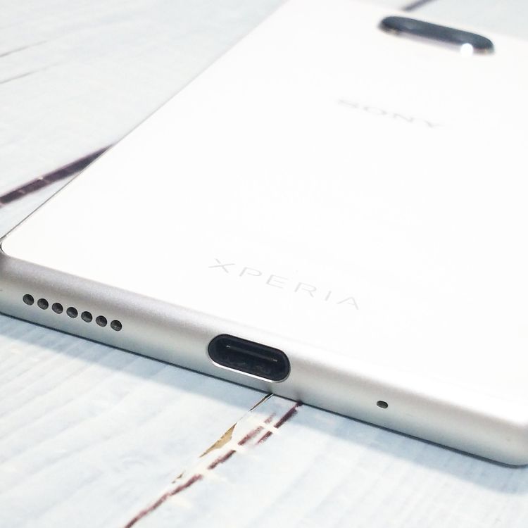 Xperia8 902SO Ymobile �ۥ磻��  928