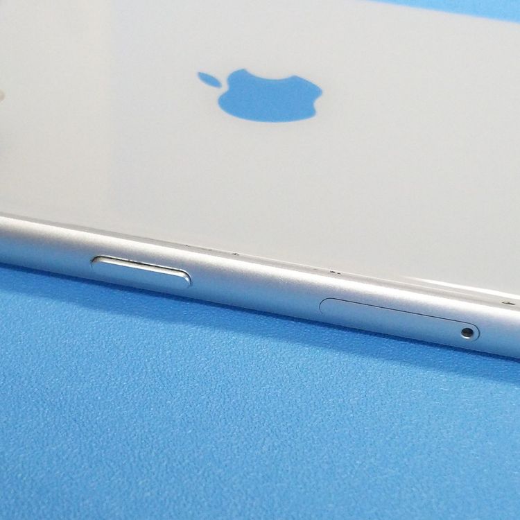 Softbank iPhone8 64GB ����С�  270