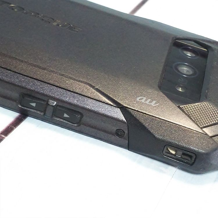 au ������ TORQUE 5G KYG01 �֥�å� [�����]  636