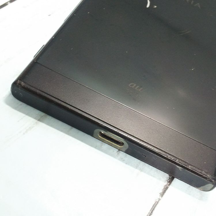 SONY Xperia XZs SOV35 au �֥�å�  031