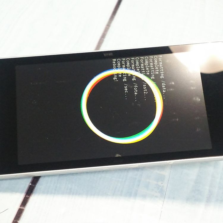 docomo arrows �ٻ��� �������� F-03L ����С�  908