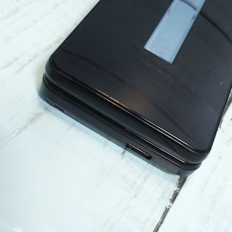 docomo SH-02L AQUOS SHARP �������� �֥�å�  901