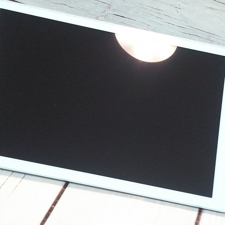 au KYOCERA Qua tab QZ8 ���祳�ߥ�� KYT32  845