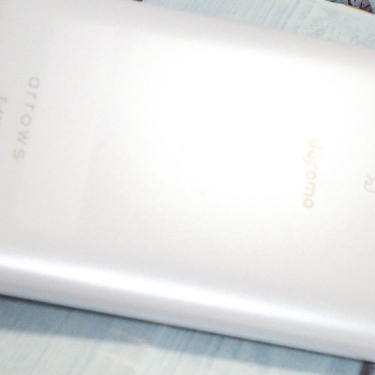 �ٻ��� docomo arrows Be4 F-41A �ۥ磻��  360