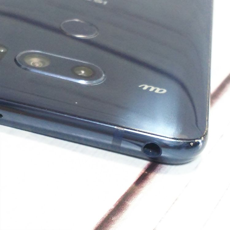 LG au isai v30 + LGV35 ����å���֥롼 [������]  213
