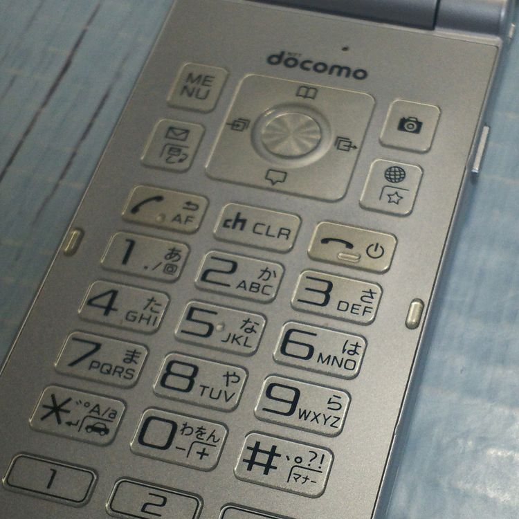 docomo arrows �ٻ��� �������� F-03L ����С�  357